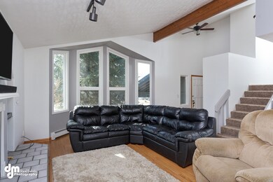 Living Room 7027-FULL
