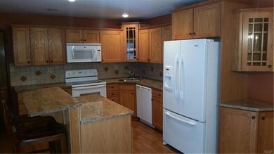 53 Kaup Ave, Tamaqua, PA 18252 - photo 4