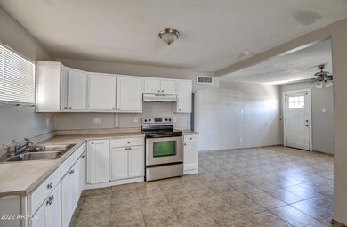 KITCHEN 5 (1)