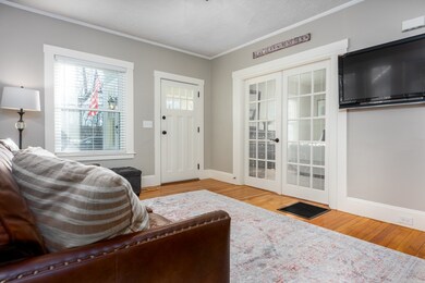 52 Marlboro St unit 1, Newburyport, MA 01950 - photo 6