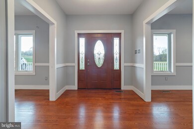 5411 Linton Rd, Sykesville, MD 21784 - photo 2