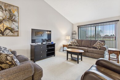6069 Gleneagle Dr, Hudsonville, MI 49426