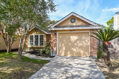 8210 Summertree Dr, Houston, TX 77040 - photo 2