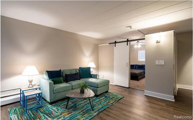 1050 N Adams Rd unit 114, Birmingham, MI 48009 - photo 4