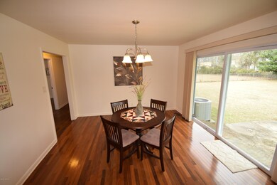 309 Brynn Marr Rd, Jacksonville, NC 28546 - photo 7