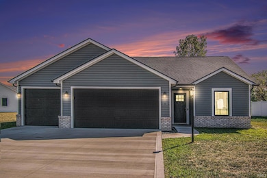 217 W Longfellow Blvd, Columbia City, IN 46725 - photo 2