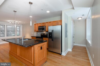4300 Spruce St unit A102, Philadelphia, PA 19104 - photo 5