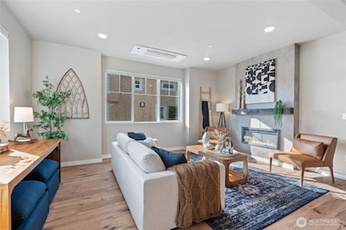 14424 Madison Way unit E1, Lynnwood, WA 98087 - photo 3