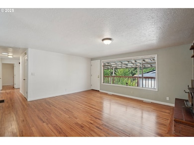 5411 SE Cesar e Chavez Blvd, Portland, OR 97202 - photo 6