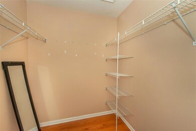 4 Greenwich Dr unit 607, Jersey City, NJ 07305 - photo 6