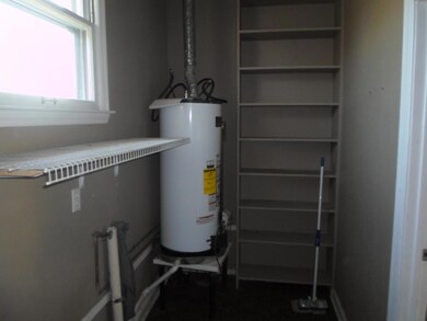 1313 Northcutt Dr, Shelbyville, TN 37160 - photo 4