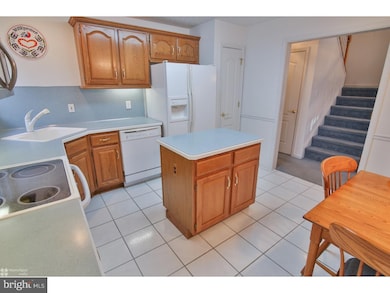 199 Ridings Cir unit DD199, Macungie, PA 18062 - photo 5