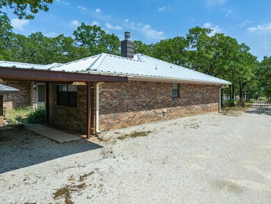 320 Private Road 2697, Alvord, TX 76225 - photo 4
