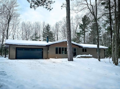 3 Arrowhead Dr, Marquette, MI 49855 - photo 3