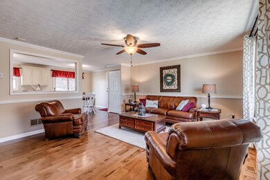 2020-02-19 430 Skyline Ln 15