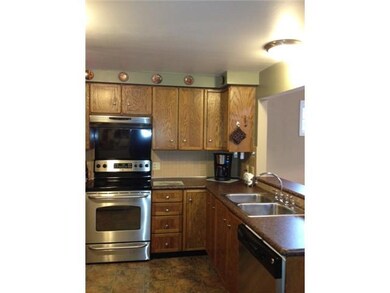 752 Westbrook Dr, North Tonawanda, NY 14120 - photo 3