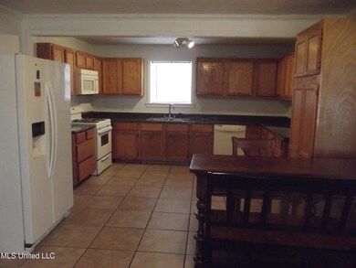 13 Pineview Dr, Natchez, MS 39120 - photo 2