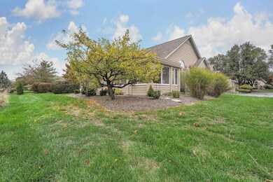 129 Abbeycross Ln unit 129, Westerville, OH 43082 - photo 2