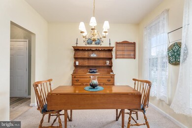 11206 Englewood Ct, Fredericksburg, VA 22407 - photo 6