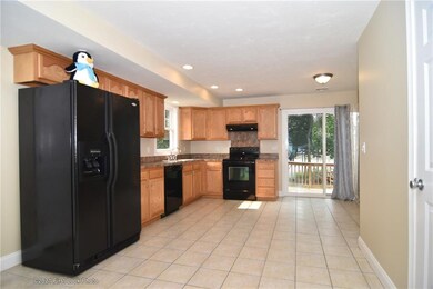 18 Willis St, Cranston, RI 02910 - photo 6