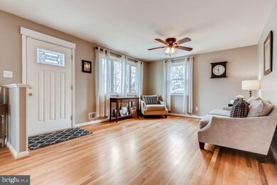 216 Stonewall Rd, Catonsville, MD 21228 - photo 6