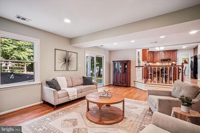 4511 Overcup Ct, Fairfax, VA 22032 - photo 5