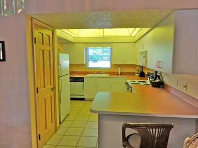 672 S Atlantic Ave, Cocoa Beach, FL 32931 - photo 7