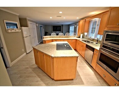 27 Ouimet Ln, Plymouth, MA 02360 - photo 4