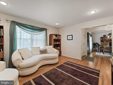 1027 Bexhill Dr, Frederick, MD 21702 - photo 7