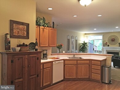 425 Wooded Way unit 30, Newtown Square, PA 19073 - photo 4