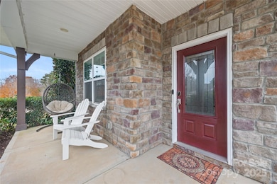 142 Cherry Bark Dr, Mooresville, NC 28117 - photo 2