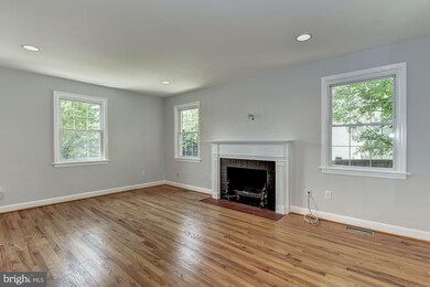 4513 Sleaford Rd, Bethesda, MD 20814 - photo 5