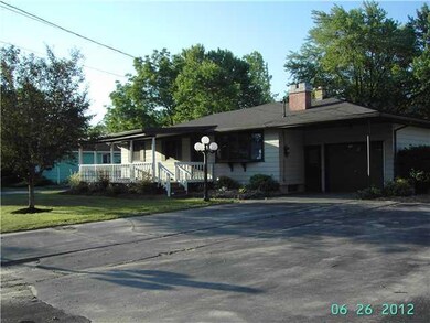 2778 Stenzel Ave, North Tonawanda, NY 14120 - photo 2