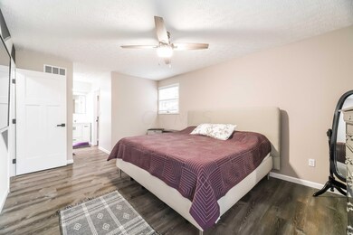 7483 Mapleleaf Court (INTERIOR)-34