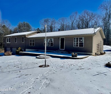 128 Franks Rd, Hawley, PA 18428 - photo 2