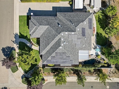 3685 Wimbledon Dr, Redding, CA 96002 - photo 2