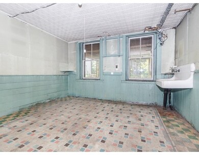 409 E 7th St, Boston, MA 02127 - photo 5