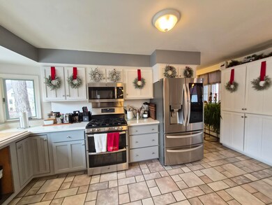 17 Cummings Hill Rd, Temple, ME 04984 - photo 5