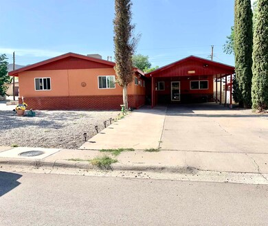 1328 Mckinley Ave, Alamogordo, NM 88310 - photo 2