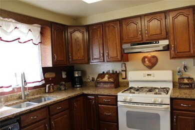 Remodeled Fully Equipped Kitchen with granite coun