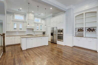 619 Rutland St unit A, Houston, TX 77007 - photo 2