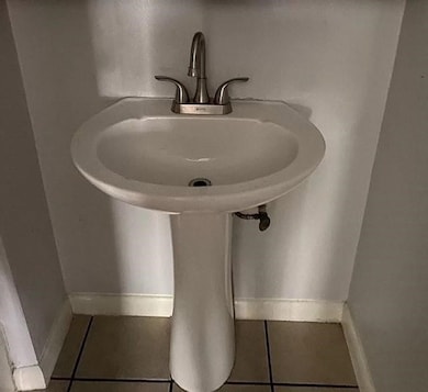 12411 W Village Dr unit C, Houston, TX 77039 - photo 6