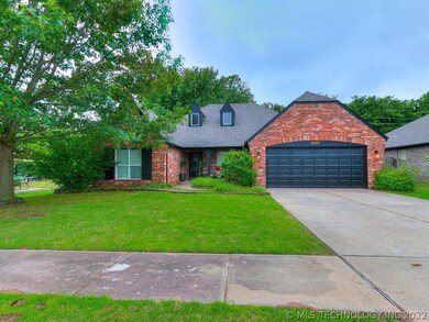 5008 S 202nd East Ave, Broken Arrow, OK 74014 - photo 2