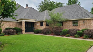 2114 Pecan St, Bonham, TX 75418 - photo 3