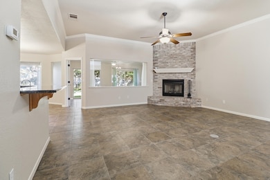 324 Meadowlakes Dr, Meadowlakes, TX 78654 - photo 5