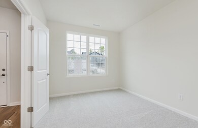 6840 Seabiscuit Rd, Whitestown, IN 46075 - photo 2