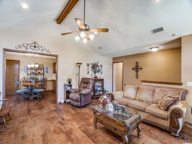 413 W Oak St, Wylie, TX 75098 - photo 5