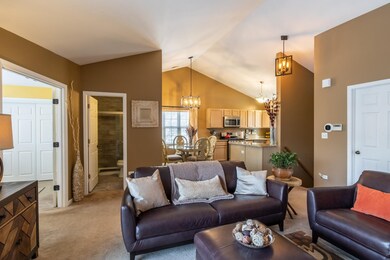 1700 Autumn Ave unit D, Schaumburg, IL 60193 - photo 3