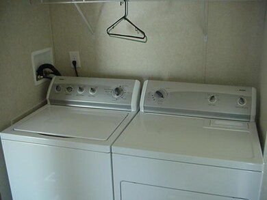 Other LAUNDRY ROOM WITH W&D