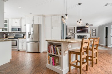 Kitchen (2)